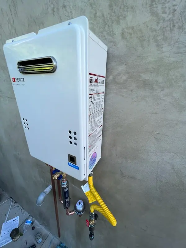 Tankless water heater installation for Godfrey Corner homes